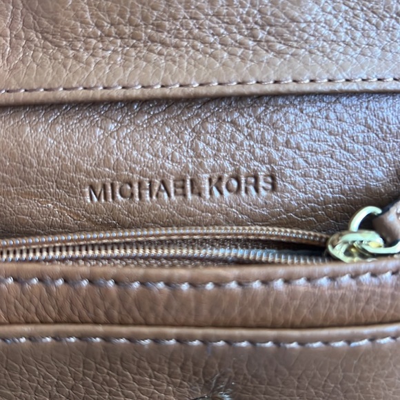 Michael kors wallet - Picture 5 of 8